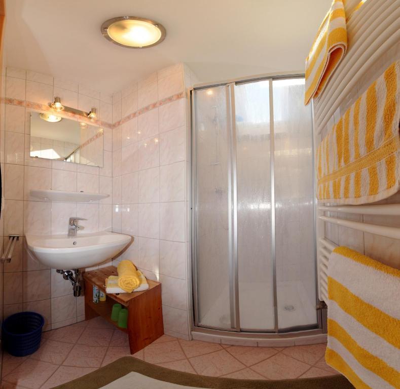 Haus Lukasser Grobming Zimmer foto